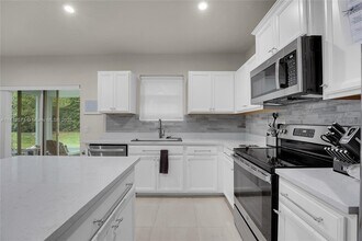 3705 Bennington Ln in Fort Pierce, FL - Building Photo - Building Photo