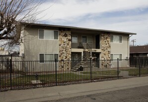 3367 Lerwick Rd in Sacramento, CA - Building Photo