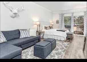 2325 Sidewinder Dr in Park City, UT - Building Photo - Building Photo