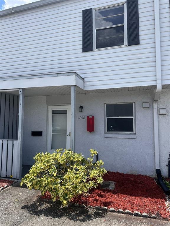 property at 6036 Amberly Ct