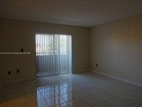 6247 SW 131st Pl in Miami, FL - Building Photo - Building Photo