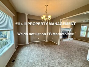 9548 Roundtree St in Lenexa, KS - Building Photo - Building Photo