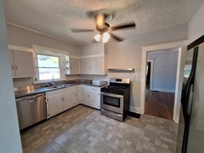 2908 Wurtele Ave in Louisville, KY - Building Photo - Building Photo