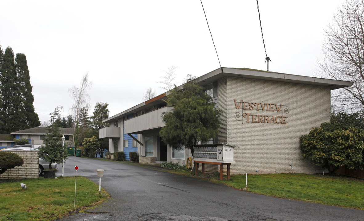 Westview Terrace in Portland, OR - Building Photo