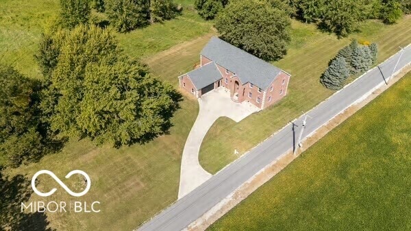 461 S Co Rd 725 W in Yorktown, IN - Building Photo - Building Photo