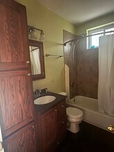 716 S Aberdeen St, Unit 1 in Chicago, IL - Building Photo - Building Photo
