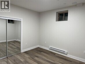 245 Broadacre Dr in Kitchener, ON - Building Photo - Building Photo