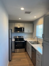 12327 Farmington St in Hesperia, CA - Building Photo - Building Photo