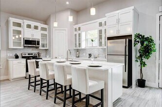 1418 Edgemont Ave in Dallas, TX - Building Photo - Building Photo