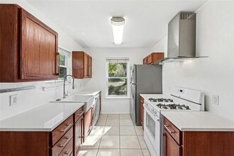 12320 Cedarspur Rd in Austin, TX - Building Photo - Building Photo