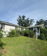 859 Forlow St in Millersburg, OH - Building Photo - Building Photo