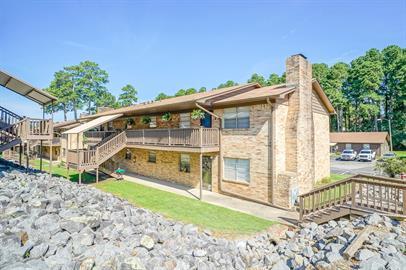 property at 125 Carl Dr