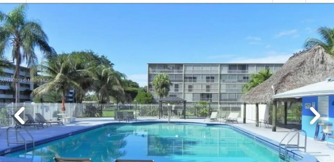 4650 Washington St in Hollywood, FL - Building Photo
