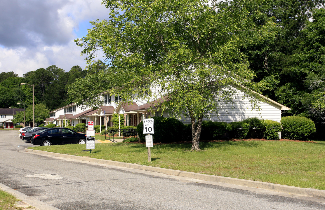 Willowpeg Lane in Rincon, GA - Building Photo