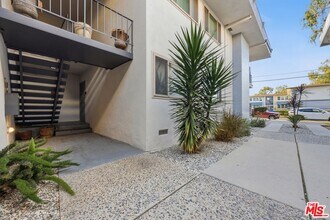 3212 W 84th Pl in Inglewood, CA - Building Photo - Building Photo