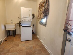 504-506 Ridge Ave in New Kensington, PA - Building Photo - Building Photo