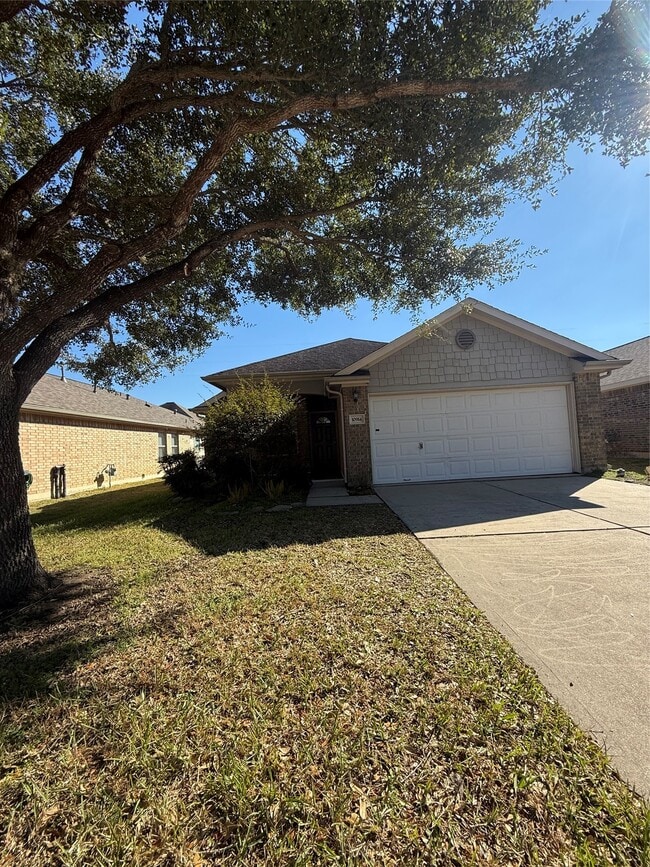 property at 10914 Overland Trail Dr