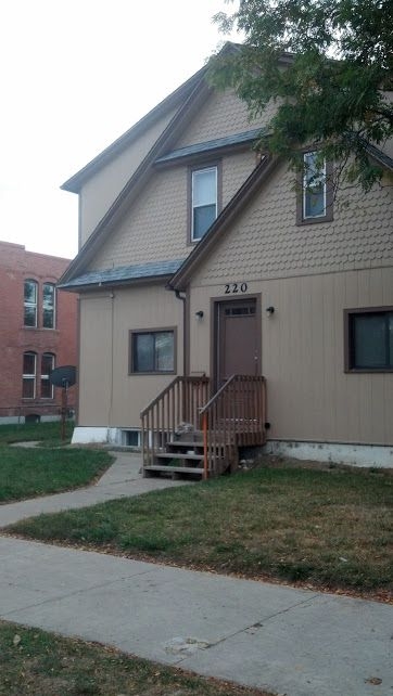 220 N 24th St in Billings, MT - Foto de edificio