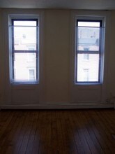 601 Grove St-Unit -4L in Jersey City, NJ - Building Photo - Building Photo