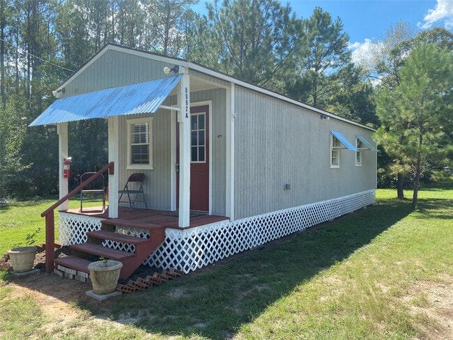 8992 Greenwood Dr in Cleveland, TX - Building Photo - Building Photo