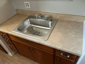 1003 26th St in Hondo, TX - Building Photo - Building Photo