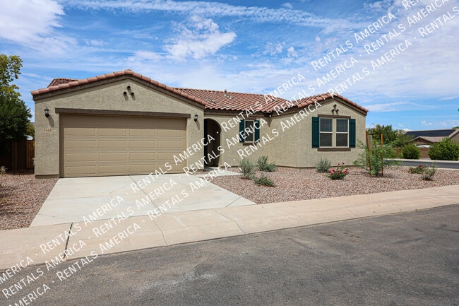1548 E Chaparral Pl in Casa Grande, AZ - Building Photo - Building Photo