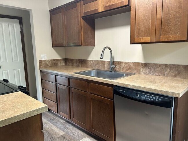 12315 SE Mt Scott Blvd in Happy Valley, OR - Building Photo - Building Photo