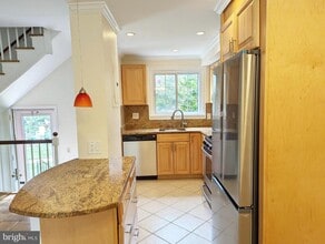 1602 Ripon Pl in Alexandria, VA - Building Photo - Building Photo