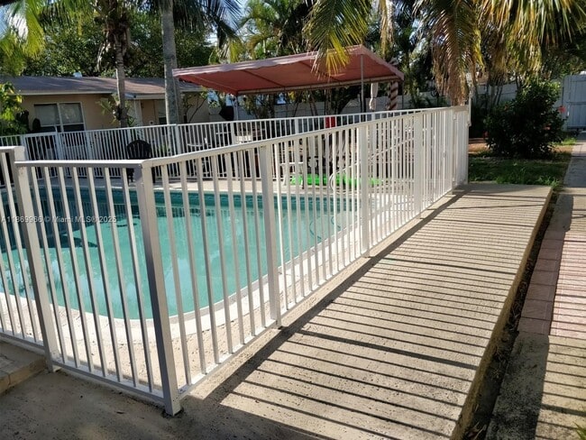 property at 1123 NE 16th Ct