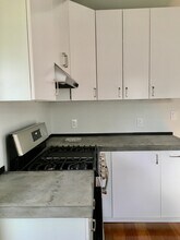 1711 3rd Ave N, Unit A in Minneapolis, MN - Building Photo - Building Photo