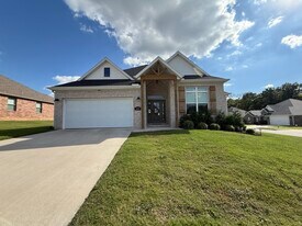 6049 W Quinn St in Fayetteville, AR - Building Photo