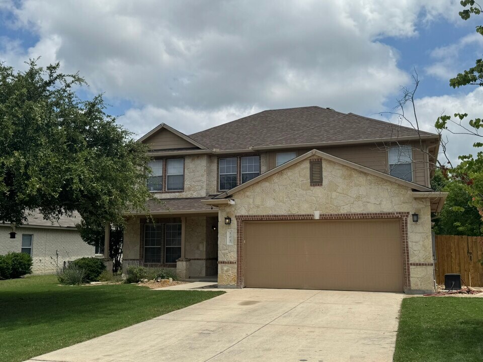 105 Sage Canyon in Boerne, TX - Building Photo