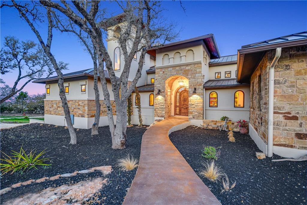 3353 Tuscany Dr in Driftwood, TX - Building Photo