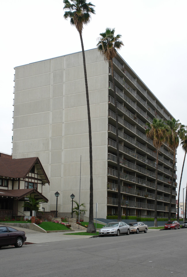 Christ Unity Manor in Los Angeles, CA - Building Photo - Building Photo