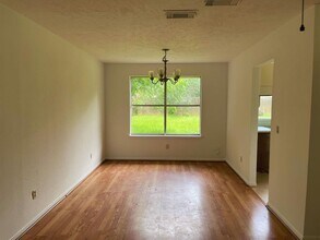 12138 Flaxen Dr in Houston, TX - Building Photo - Building Photo