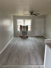 1001 Breathitt St in Hopkinsville, KY - Building Photo - Building Photo