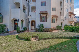 311 Calle Sevilla Pl in Houston, TX - Building Photo