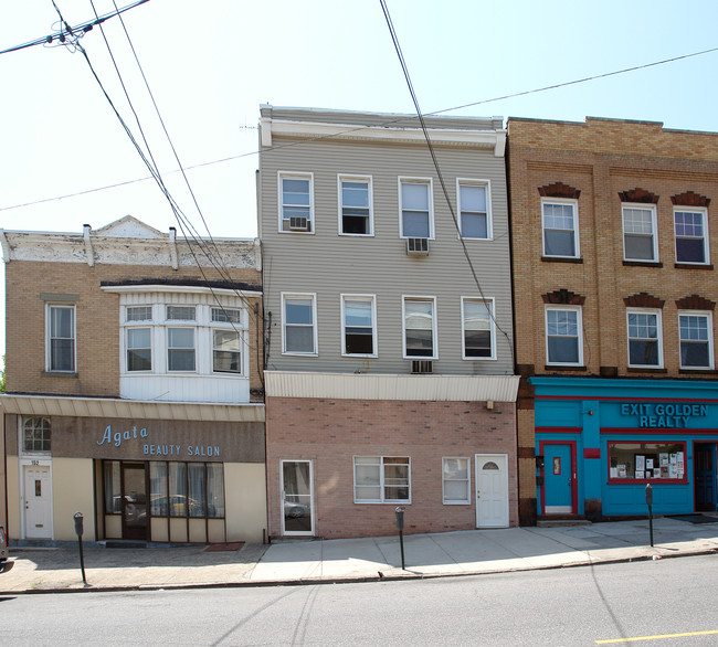 150 Midland Ave in Kearny, NJ - Building Photo - Building Photo