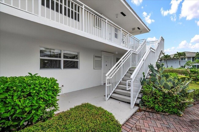 80 Celestial Way in Juno Beach, FL - Building Photo - Building Photo