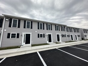 Dominion Apartments in Culpeper, VA - Foto de edificio - Building Photo