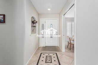 16030 N Nicklaus Ln in Sun City, AZ - Building Photo - Building Photo