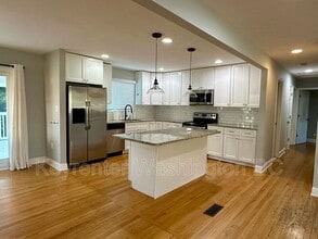 311 Lourdes Dr in Fort Washington, MD - Building Photo - Building Photo