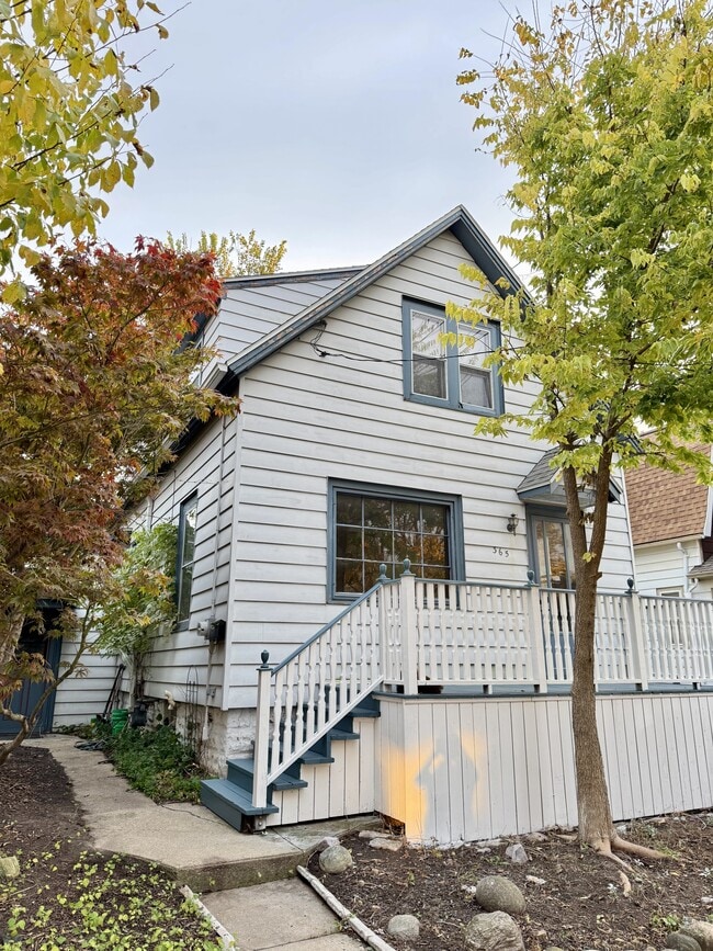 property at 365 E Schiller St