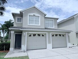 812 Handsome Cab Ln in Melbourne, FL - Building Photo