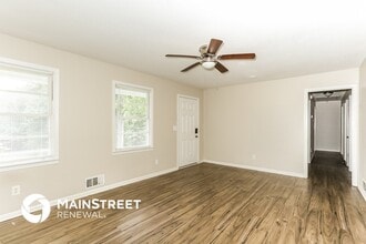 6199 Miranda Ct in Douglasville, GA - Foto de edificio - Building Photo