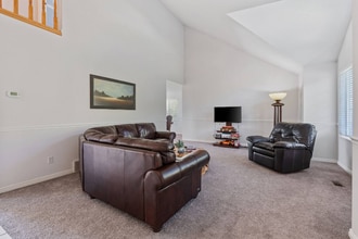 6282 S Heughs Canyon Way in Holladay, UT - Building Photo - Building Photo