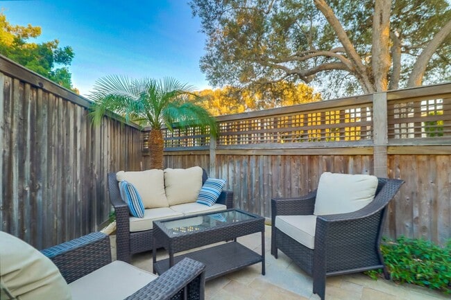 768 Olive Ave in Coronado, CA - Building Photo - Building Photo