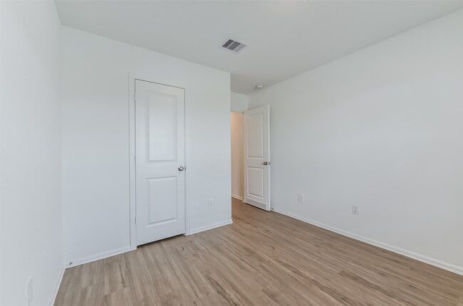 24211 Breckenridge Pass Ln