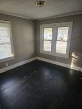 2809 Gibson St in Flint, MI - Building Photo - Building Photo