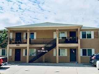 922 Village Cir, Unit D in Pueblo, CO - Building Photo - Building Photo
